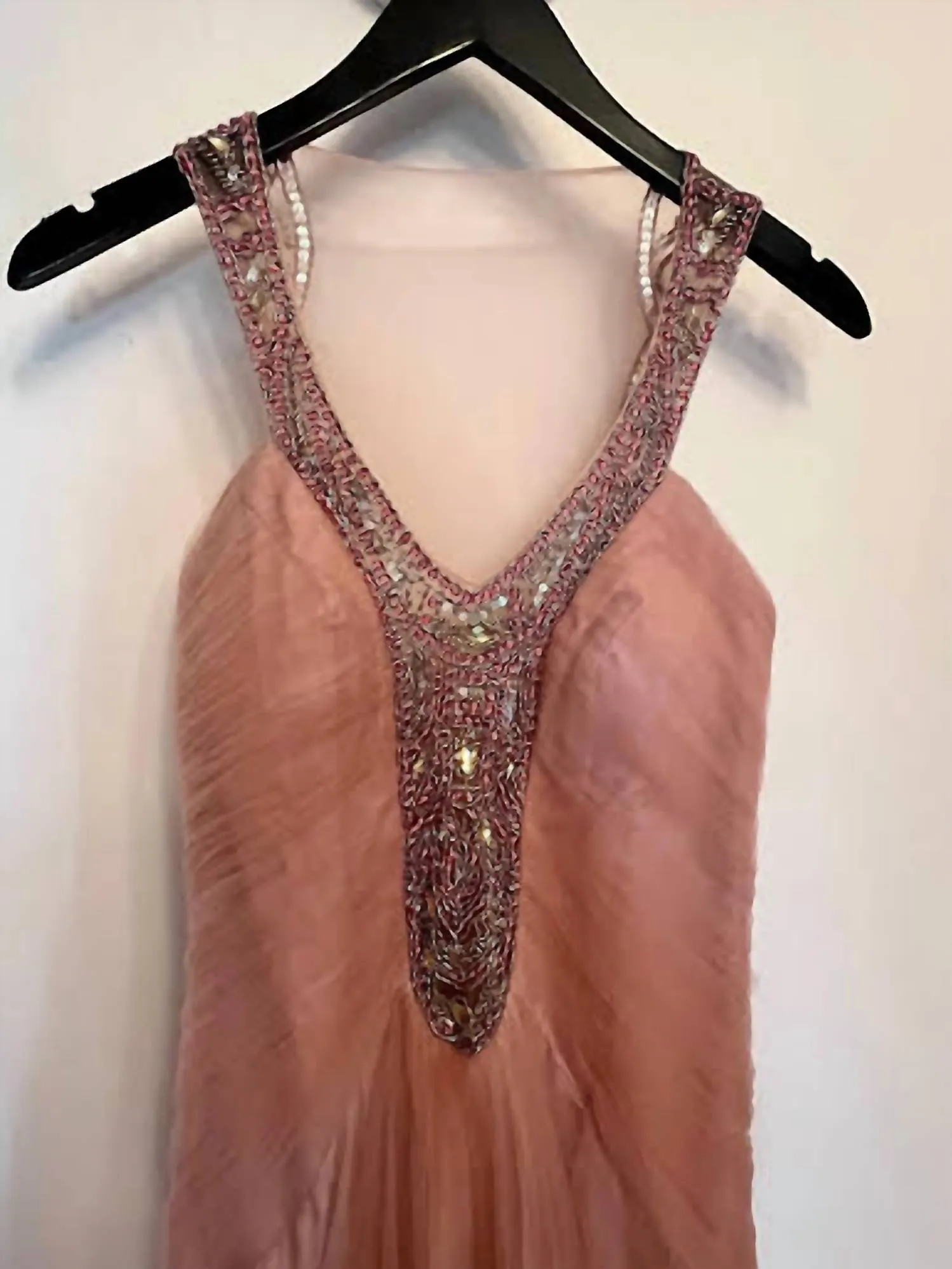 Alberto Makali Gown