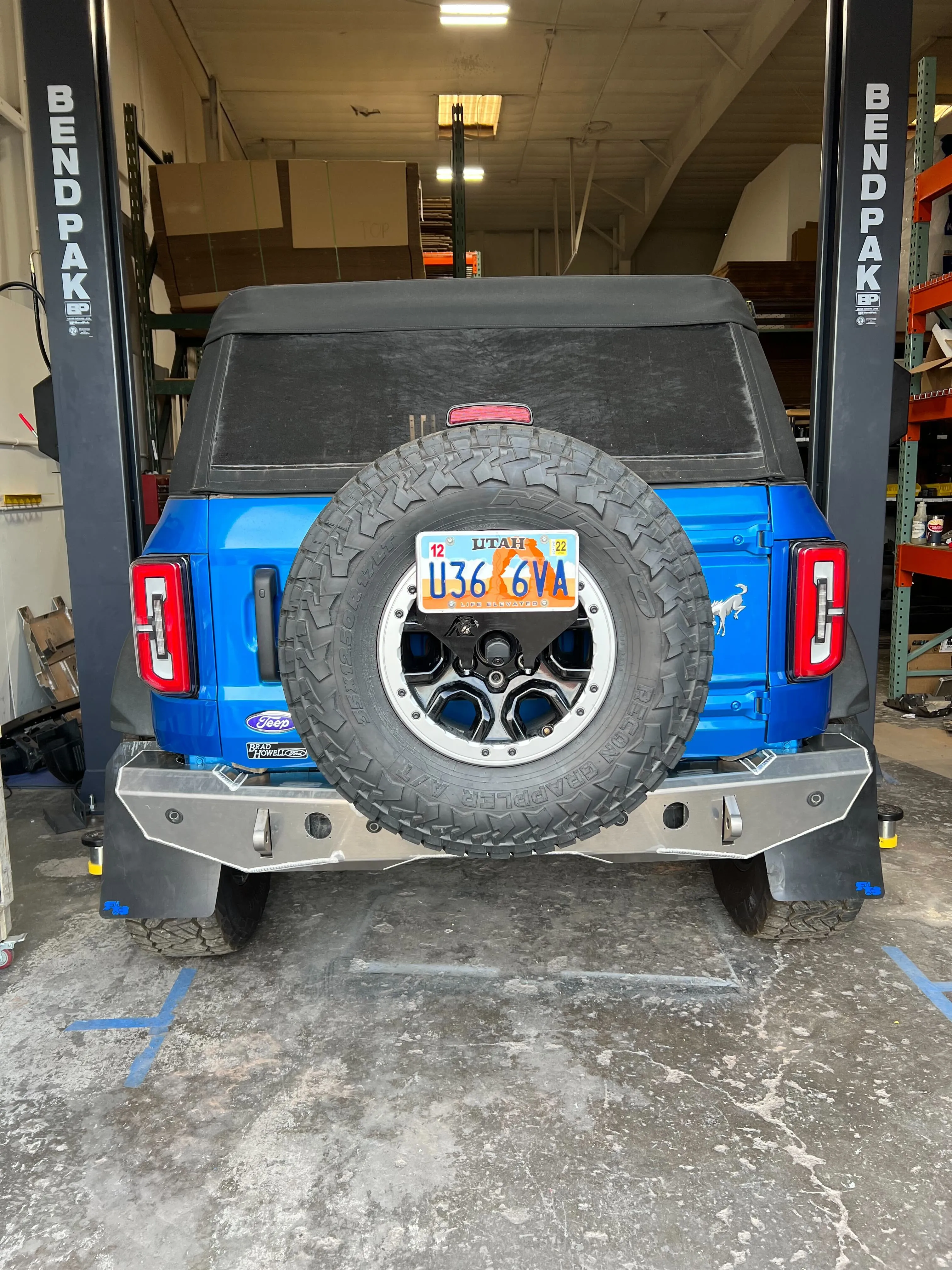 Bronco Aluminum Rear Bumper - Featherweight Series