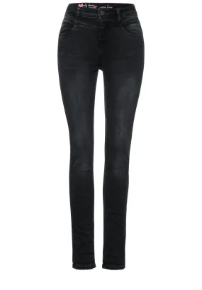 Casual Fit Jeans