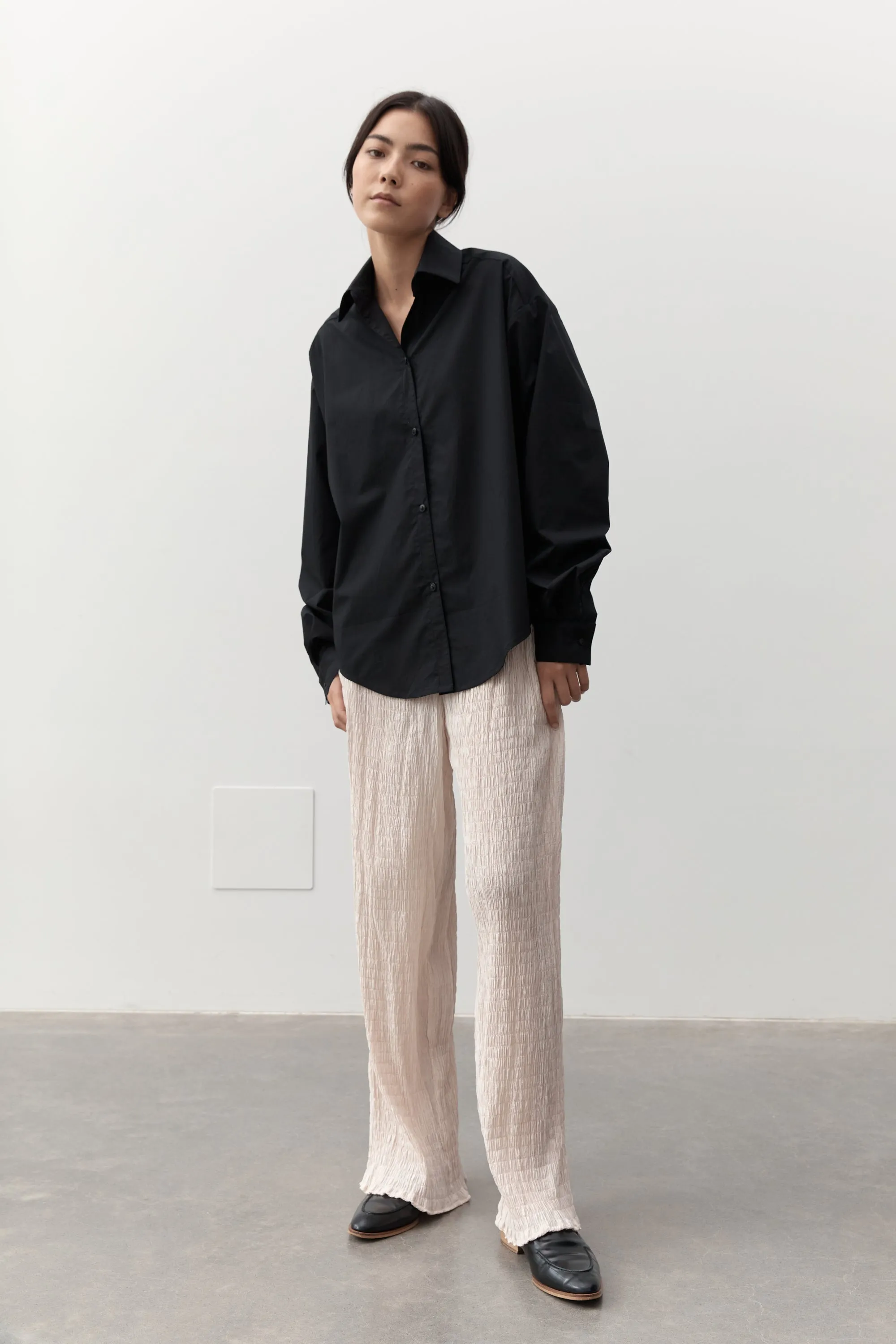 CLASSIC SHIRT - BLACK