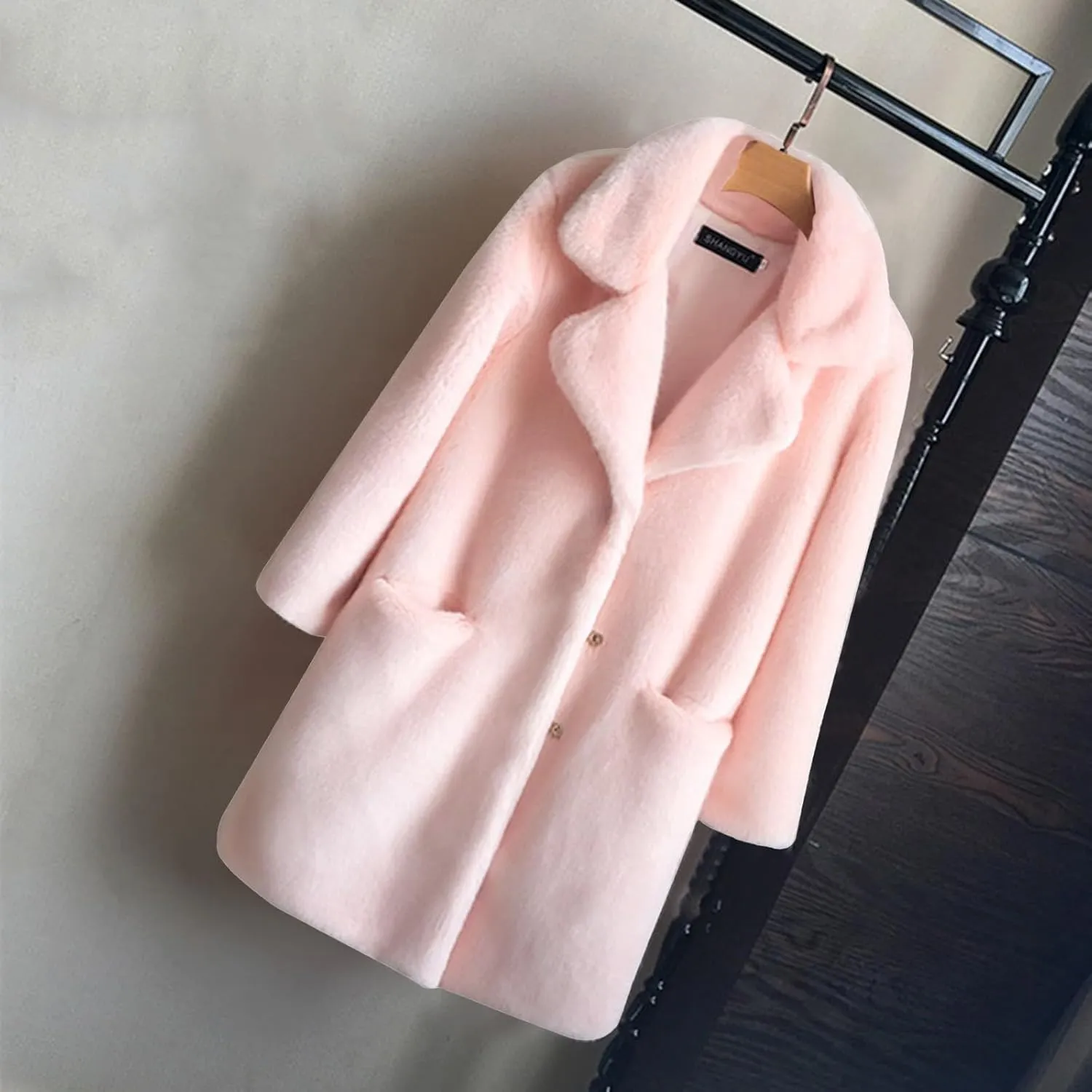 Fuzzy Jackets Women 2024 Winter Long Sleeve Warm Button Down Trench Coat Soft Fleece Oversized Outwear Pocket Overcoat