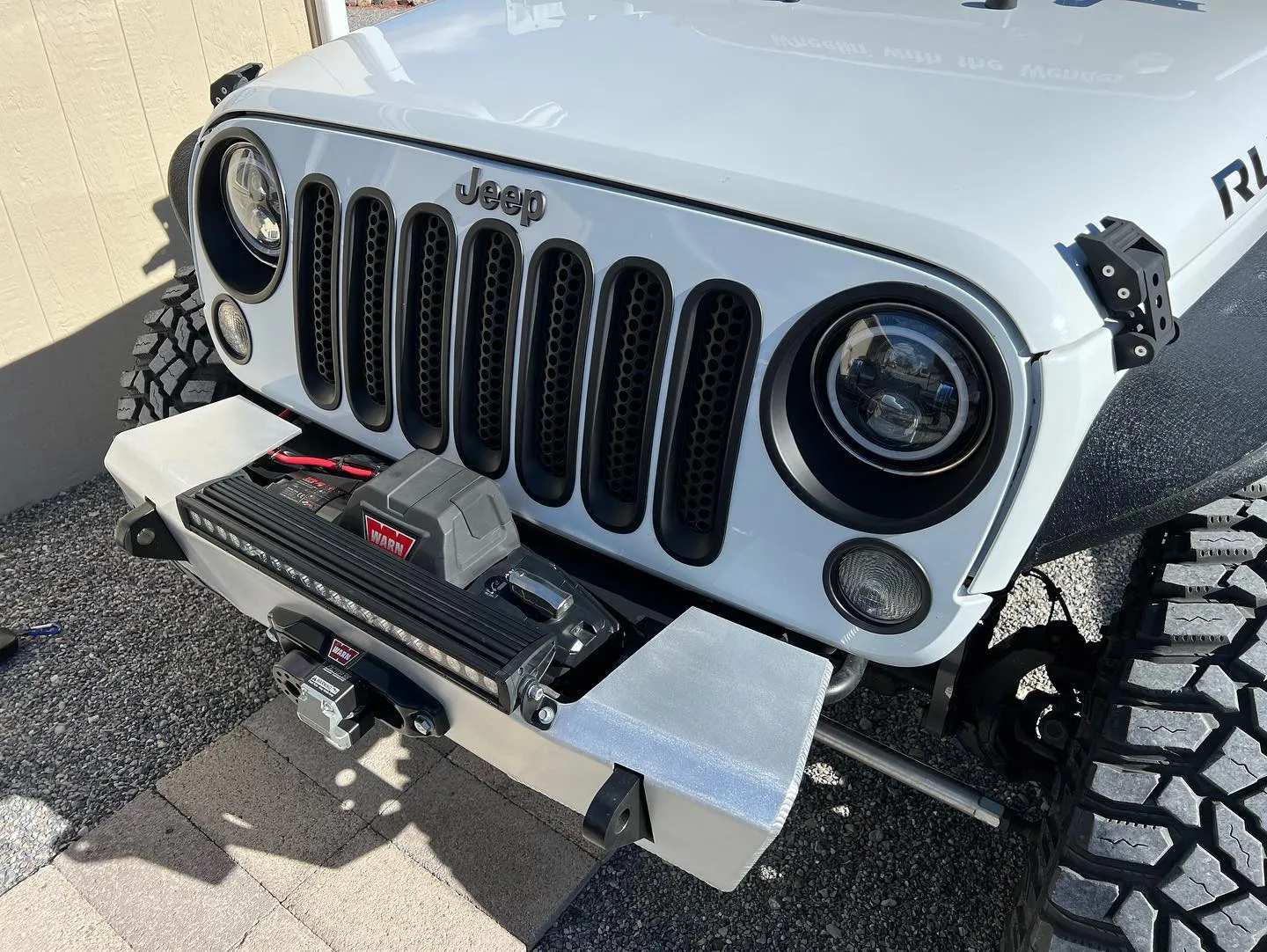 JK Aluminum Front Bumper - Featherweight Series