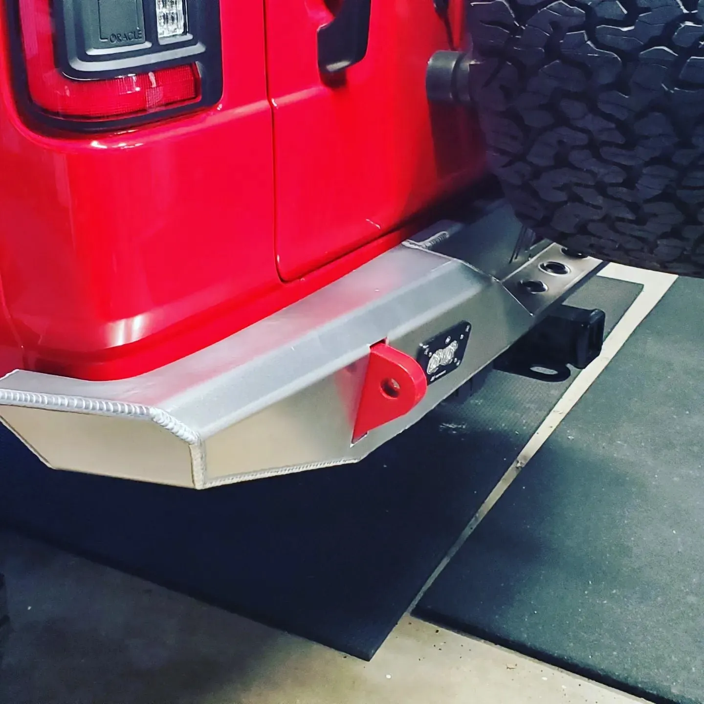 JL Aluminum Rear Bumper - Featherweight Series