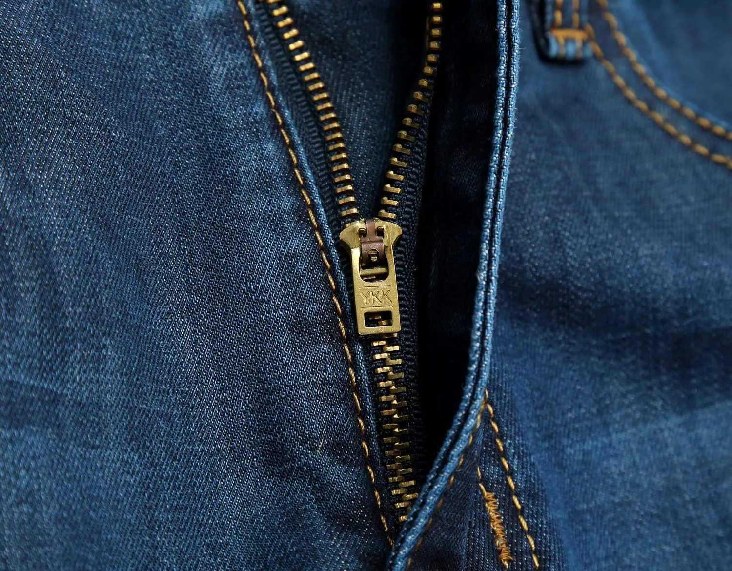Men's Casual Style Straight Fit Jeans