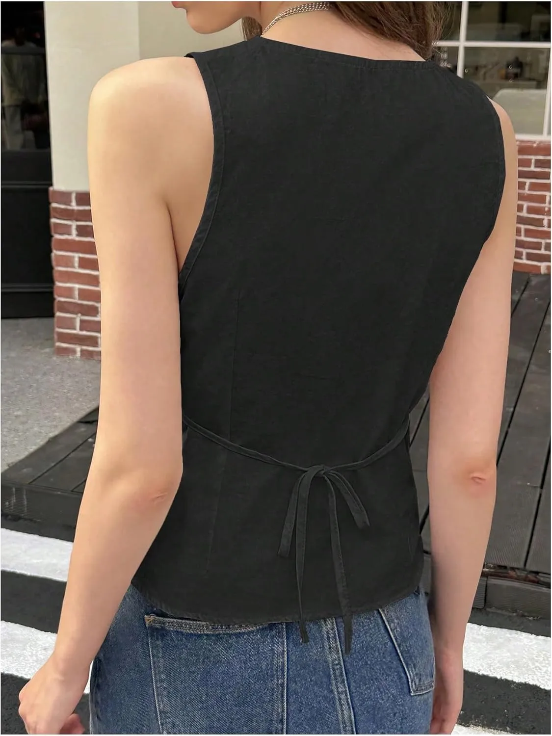 OYOANGLE Women's Minimalist V Neck Sleeveless Blouses Ruched Slim Fit Casual Tank Tops