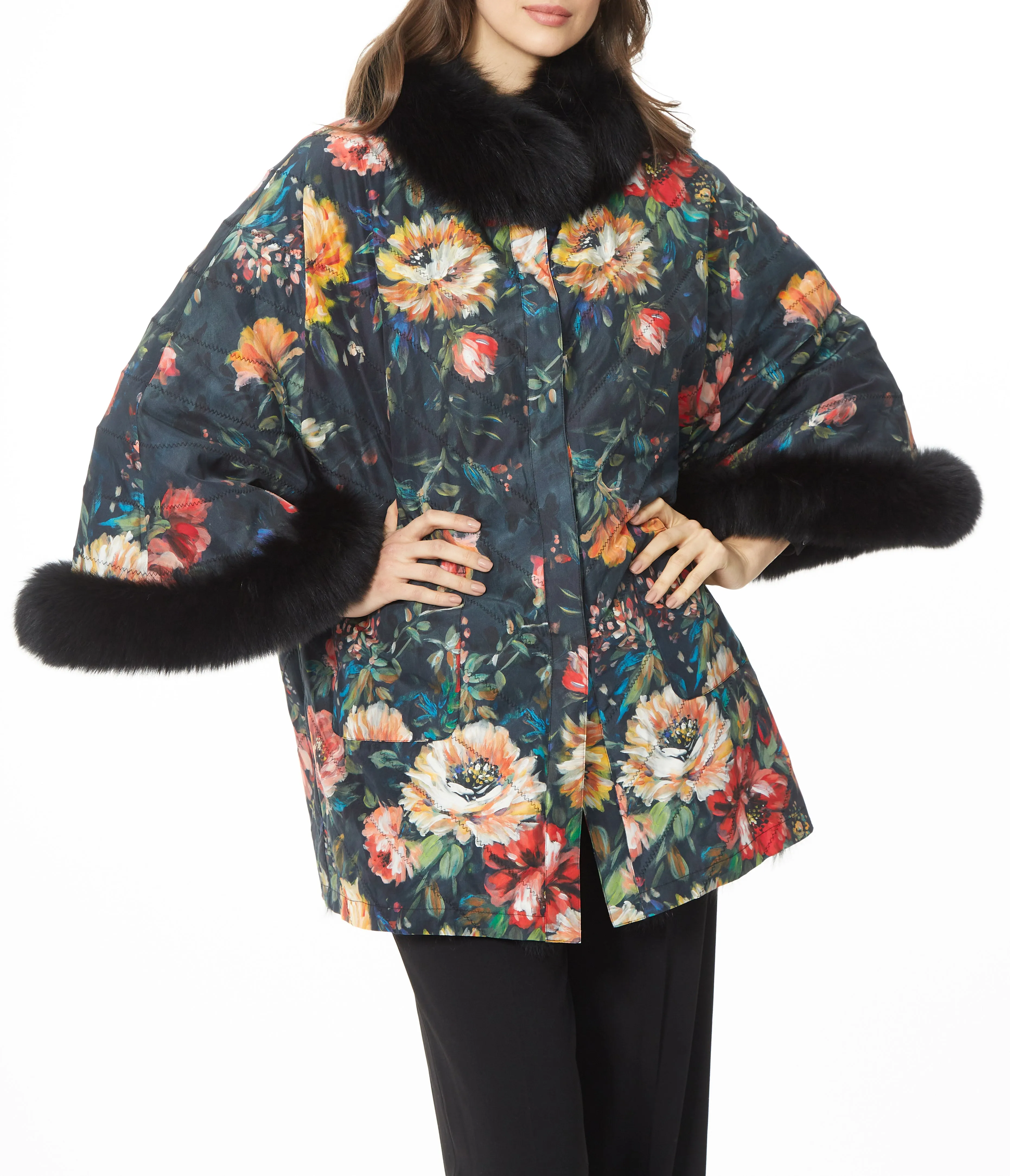 SILK REVERSIBLE GINGER RODGERS PONCHO IN BLACK AND FLORAL