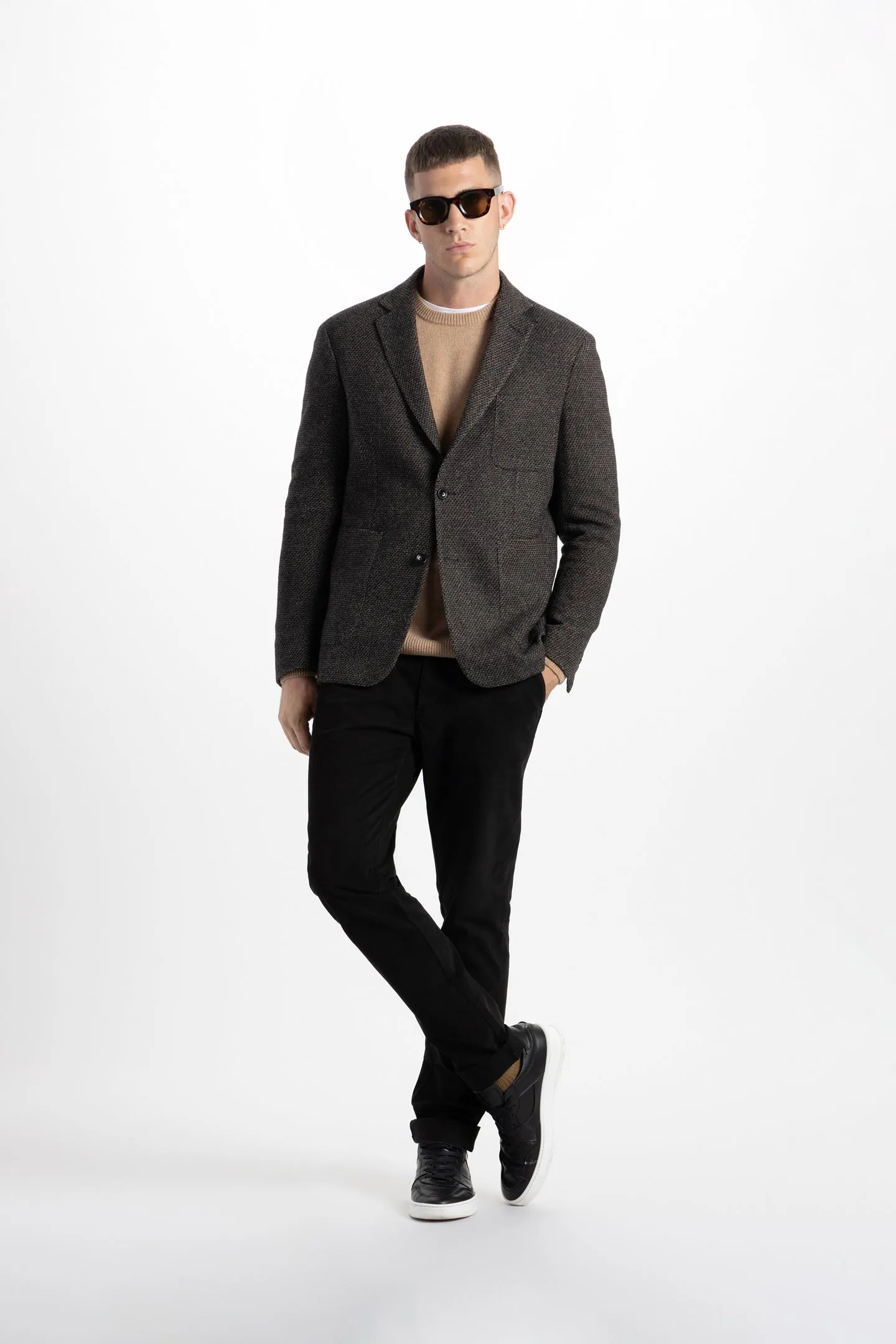 Soft Cloth Blazer in Wool - Camel Black