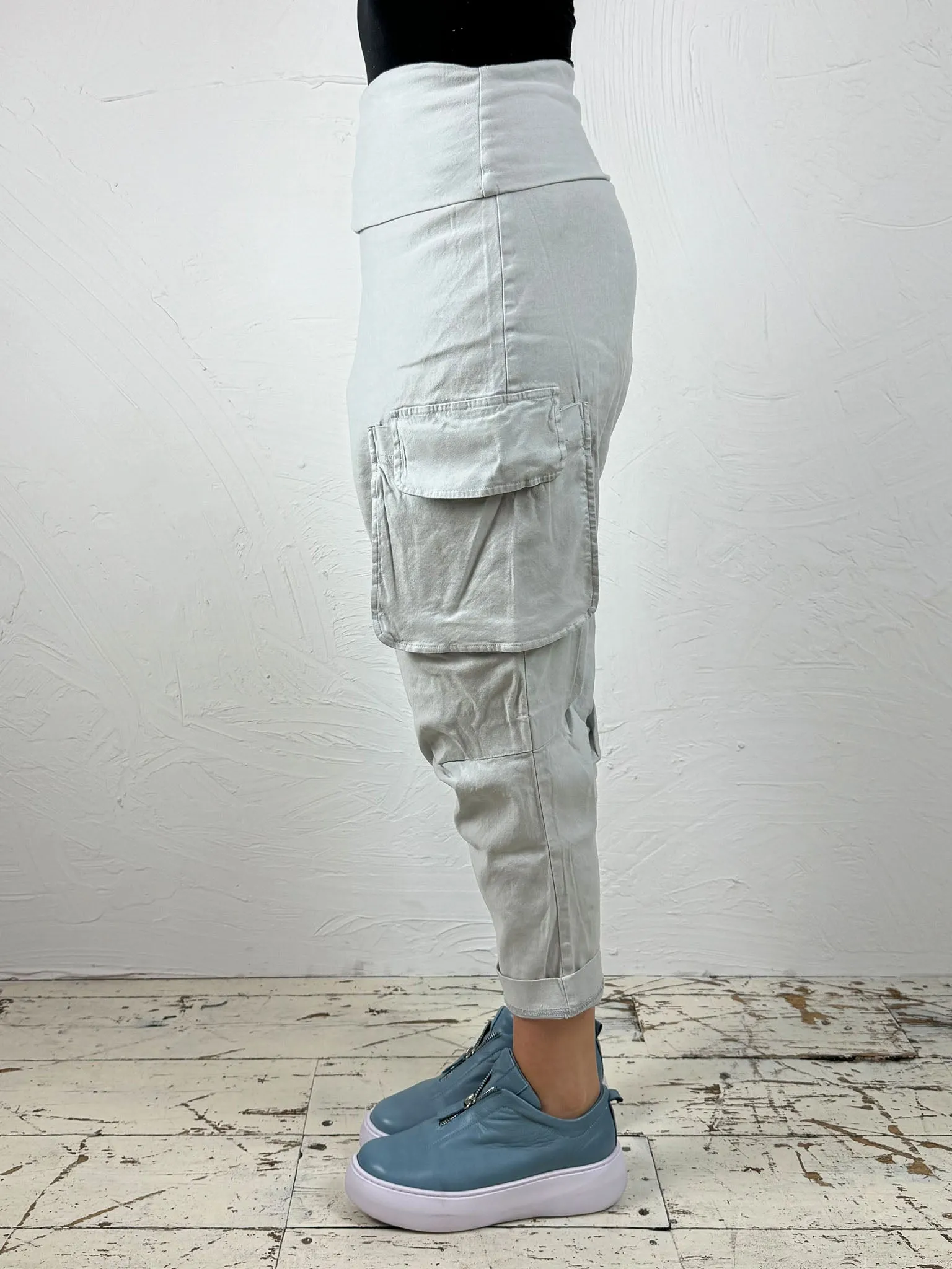Stretchy Drop-Crotch Trousers '3830104'