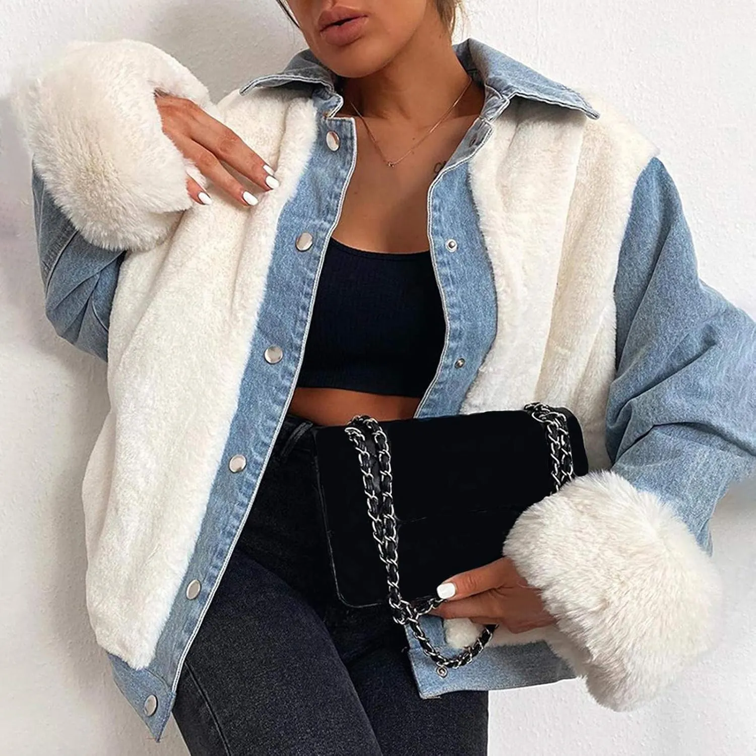 Womens Denim Jacket Fleece Warm 2024 Button Down Shirt Jacket Fall Fuzzy Lightweight Soft Coats Winter Warm Outerwear