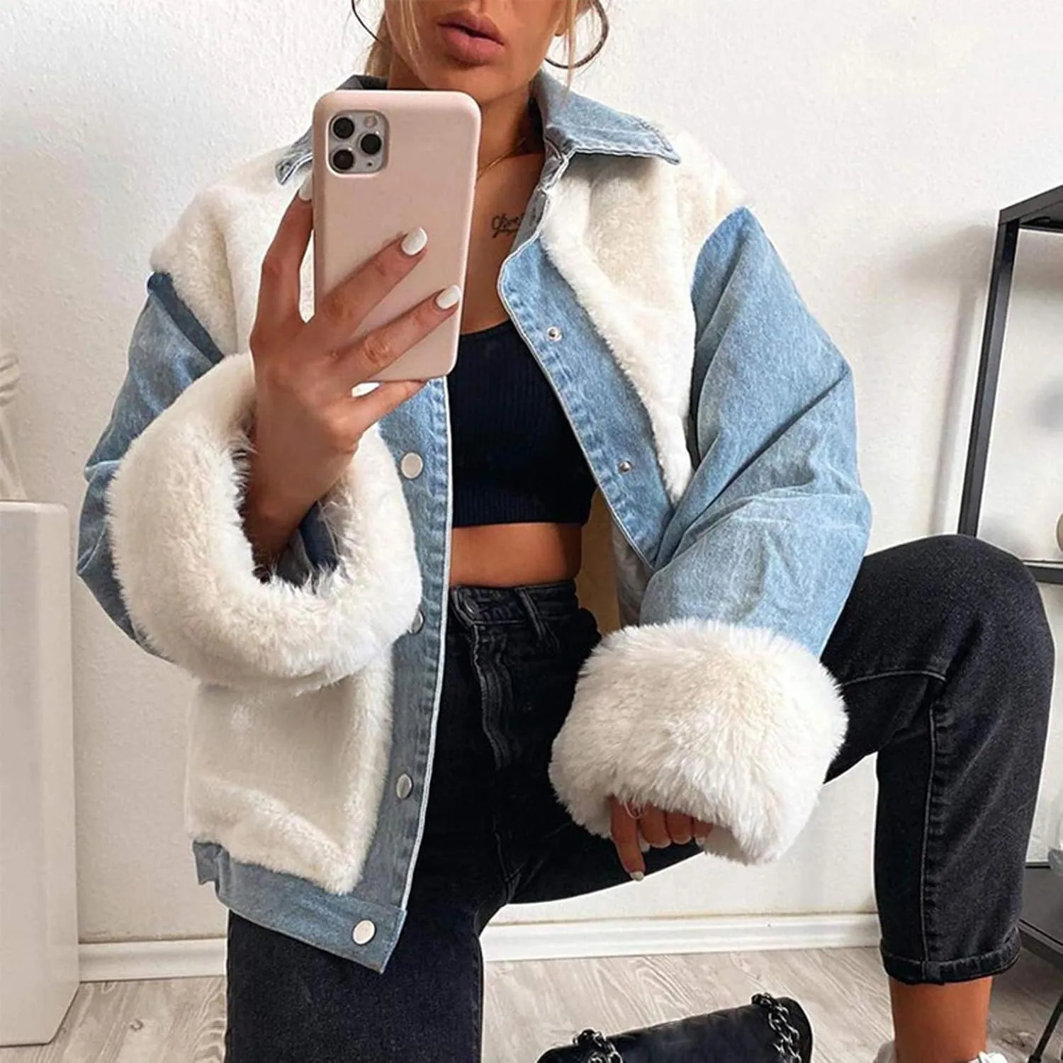 Womens Denim Jacket Fleece Warm 2024 Button Down Shirt Jacket Fall Fuzzy Lightweight Soft Coats Winter Warm Outerwear