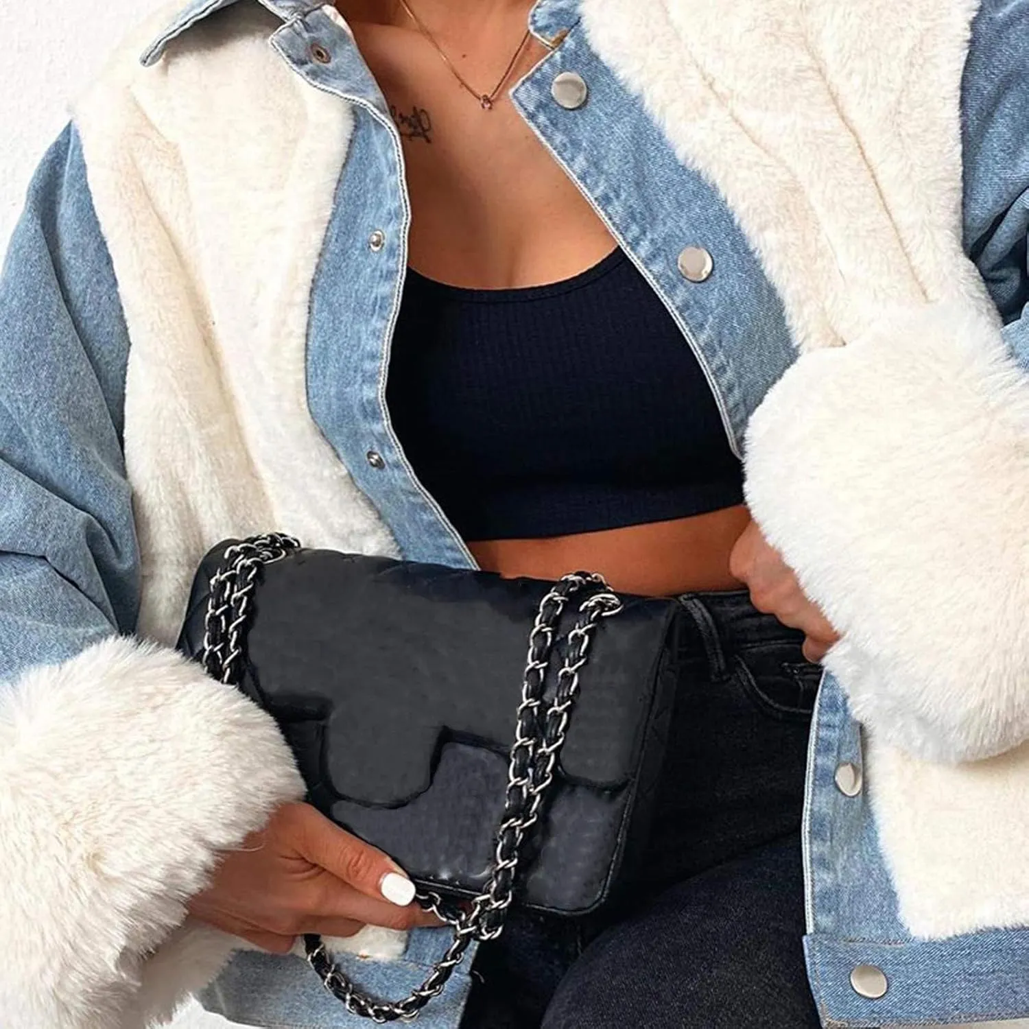 Womens Denim Jacket Fleece Warm 2024 Button Down Shirt Jacket Fall Fuzzy Lightweight Soft Coats Winter Warm Outerwear
